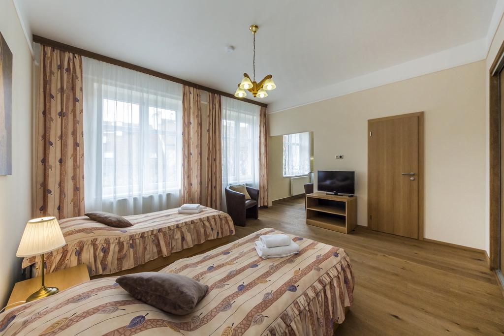 Aparthotel Lublanka Praga Exterior foto