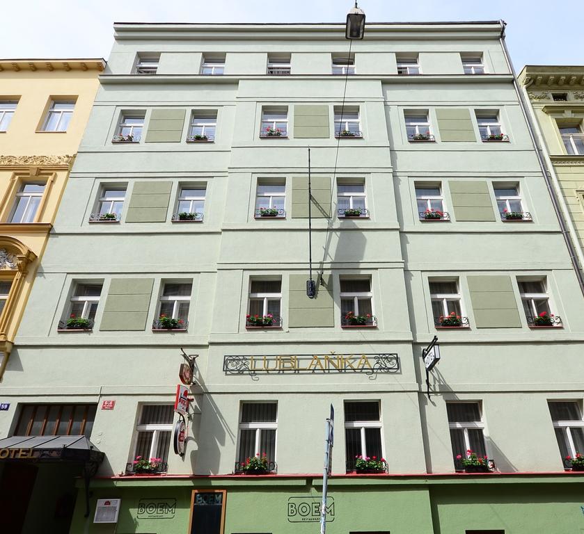 Aparthotel Lublanka Praga Exterior foto
